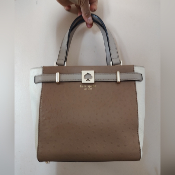 kate spade Handbags - kate spade Two-Tone Taupe & White Structured Top-Handle Crossbody